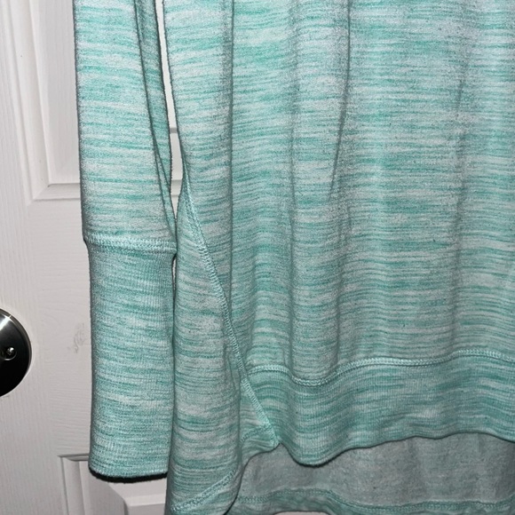 Women’s Champion Lightweight Green & White Sweatshirt - Picture 6 of 7